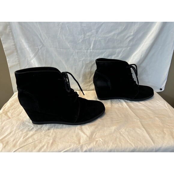 Madden Girl Black Wedge Booties Size 9.5 Tie Up Black Suede - Picture 4 of 6